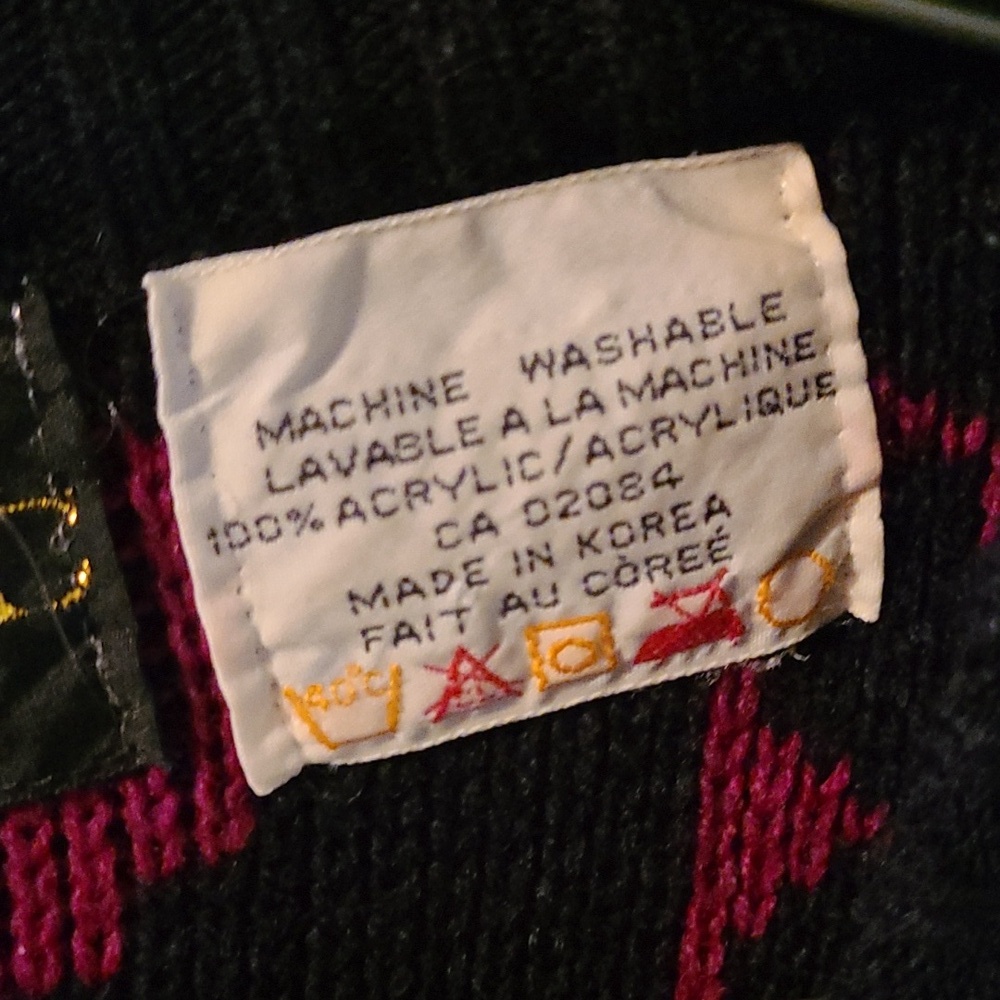 Vintage NORDIC Geometric Patterned Sweater - Black and Purple  Leather Accents - Picture 5 of 12